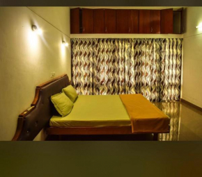 INTIMATE HOME STAY